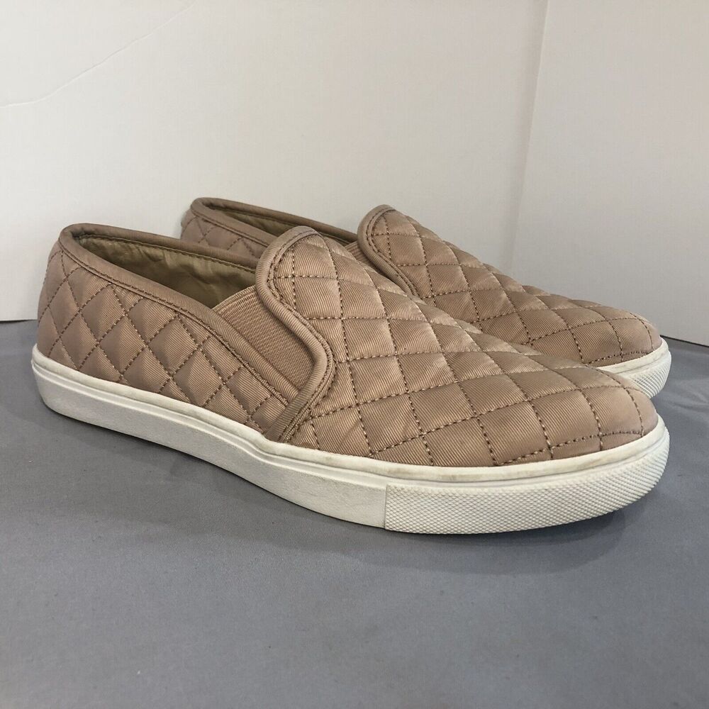 Steve Madden Womens Slip On Sneaker Pink Rose Quilted Size 7.5